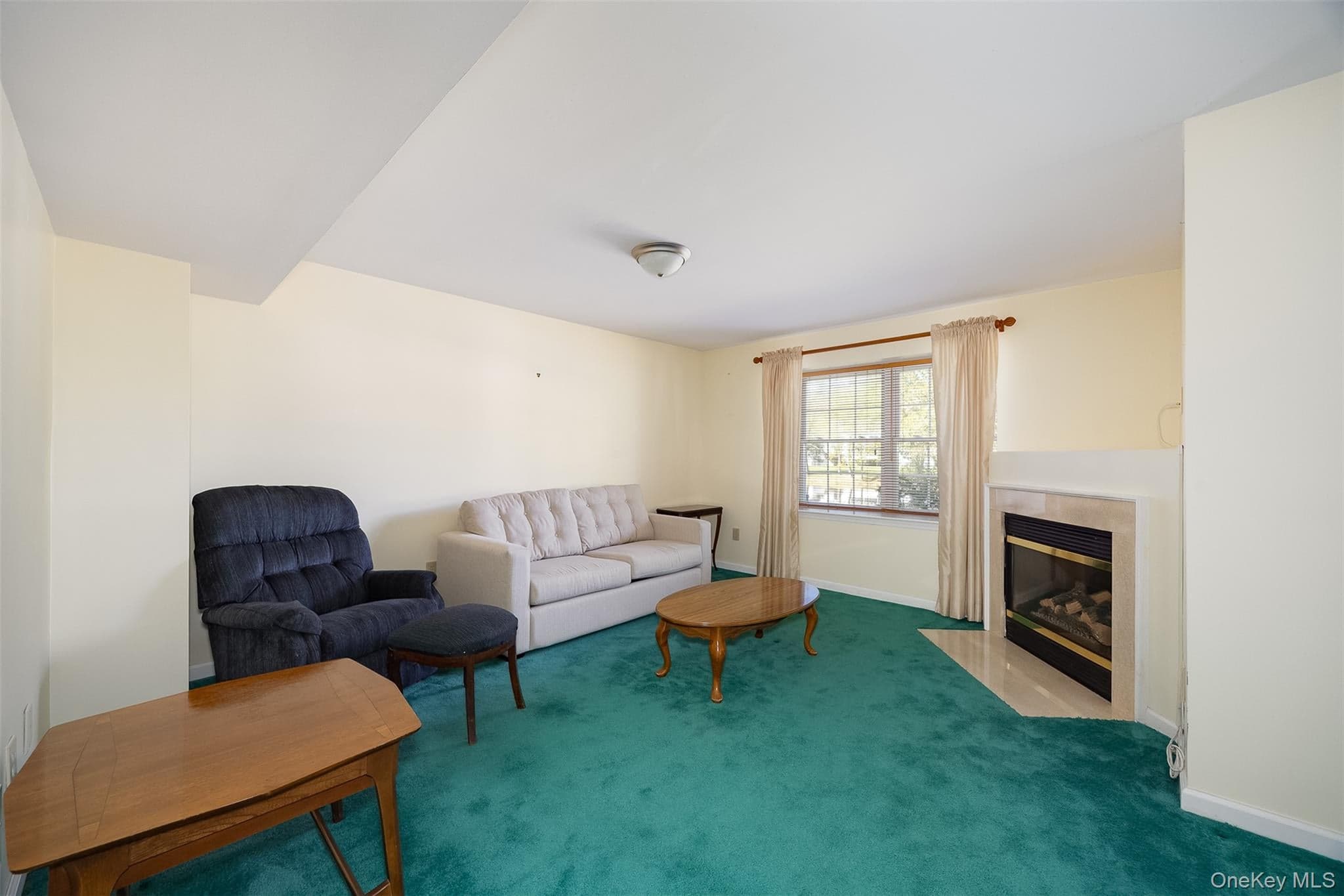 86 Turnberry Court thumbnail 28