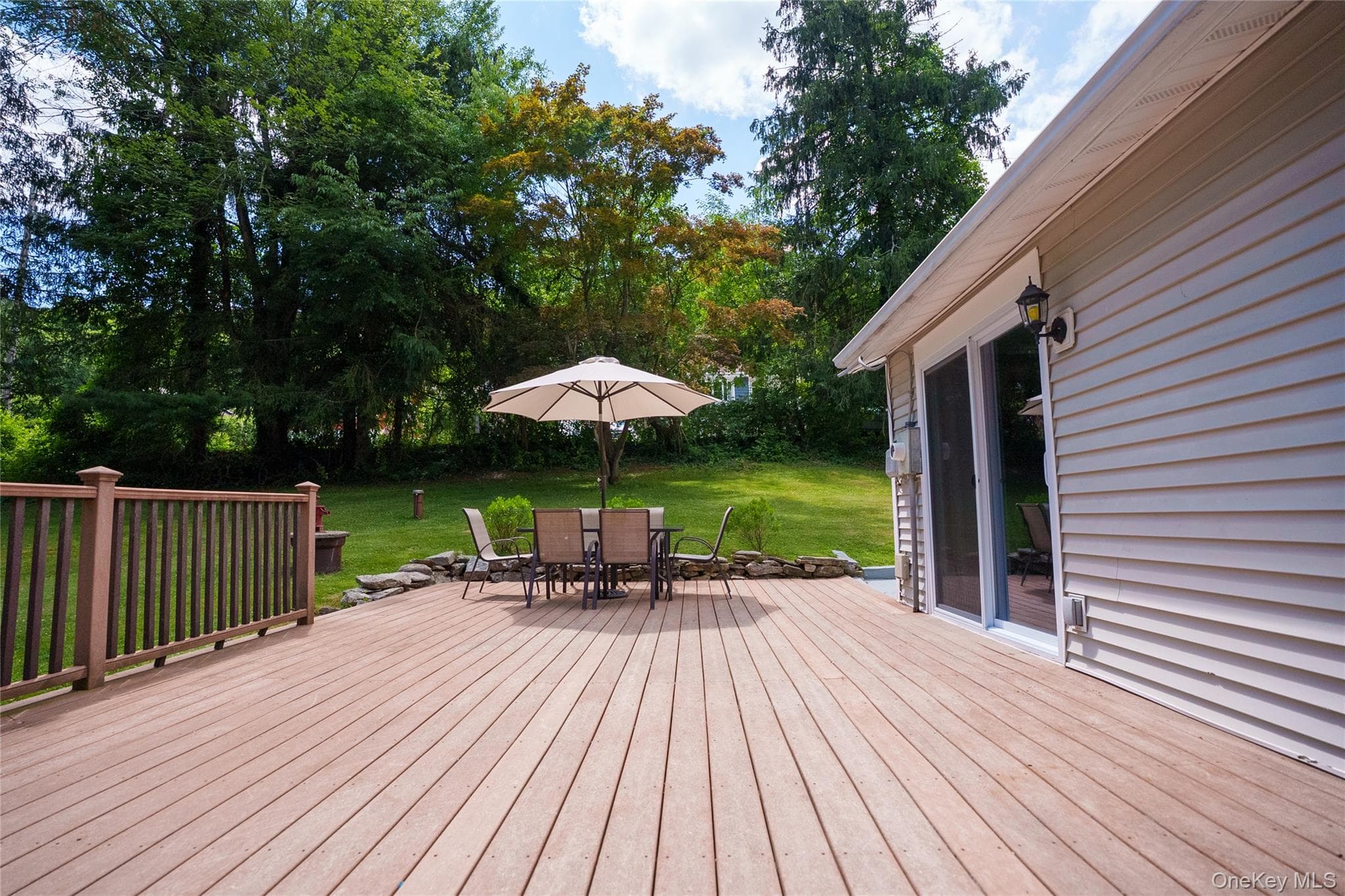 18 Worthington Drive thumbnail 16