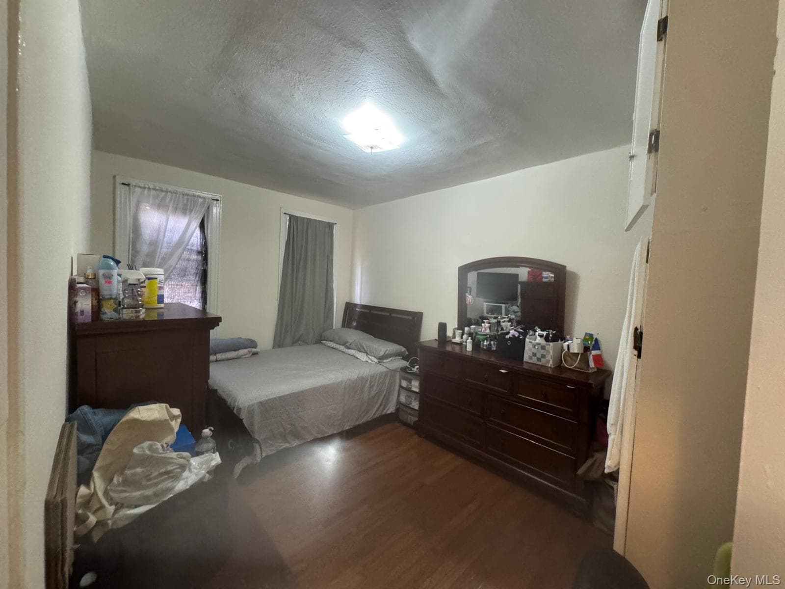 4311 Queens Boulevard thumbnail 15