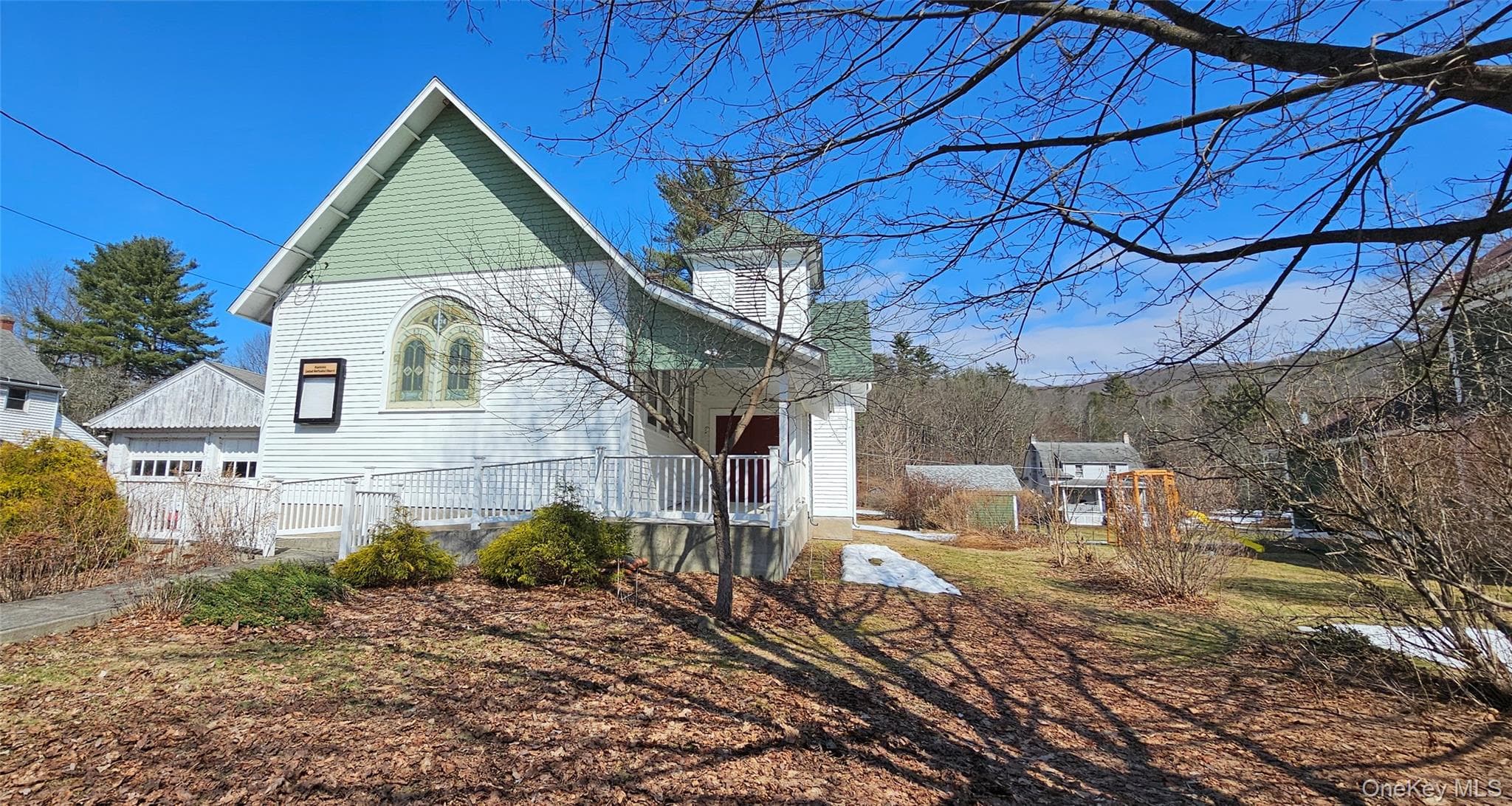 14 Hankins Church Street photo 1
