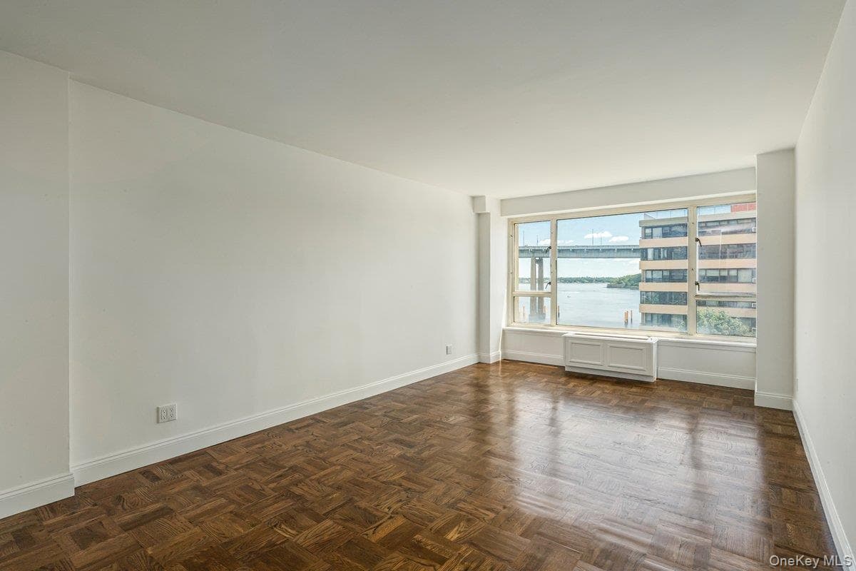 166-25 Powells Cove Boulevard Unit: 6M thumbnail 14