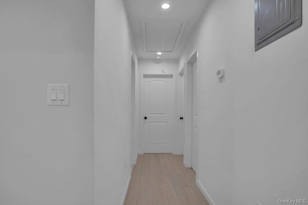 6 Burbury Lane thumbnail 12
