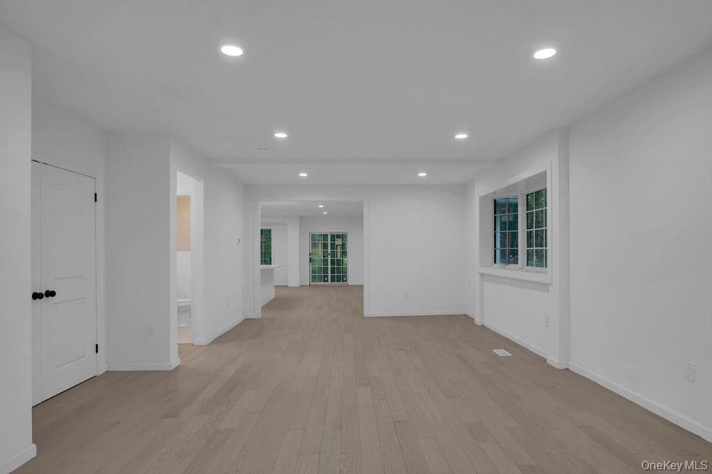 6 Burbury Lane thumbnail 6