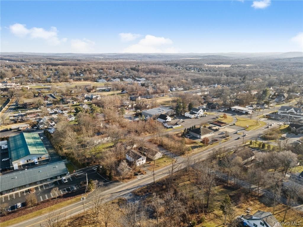47 Carpenter Avenue thumbnail 8