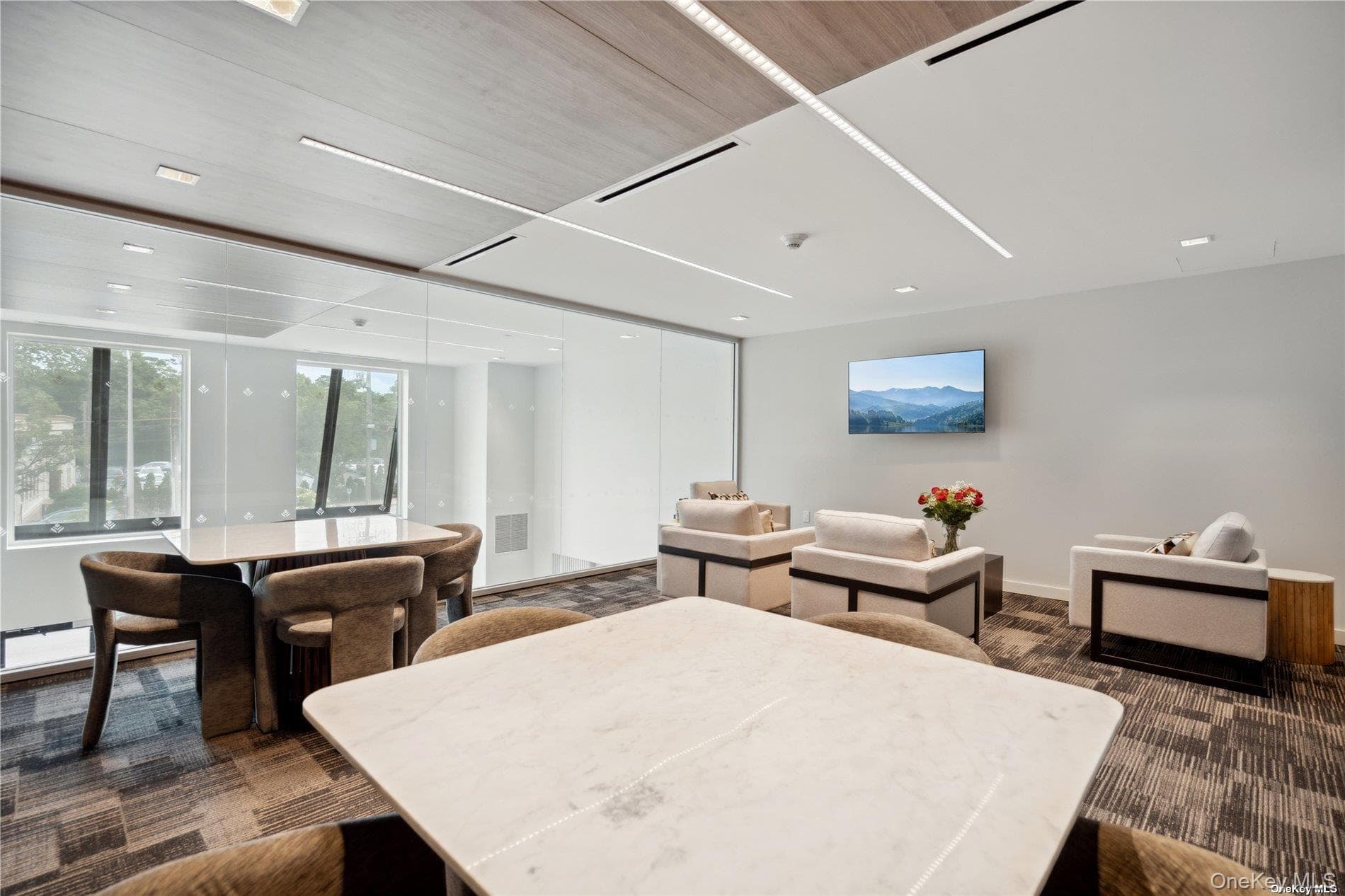 218 Middle Neck Road Unit: 213 thumbnail 19