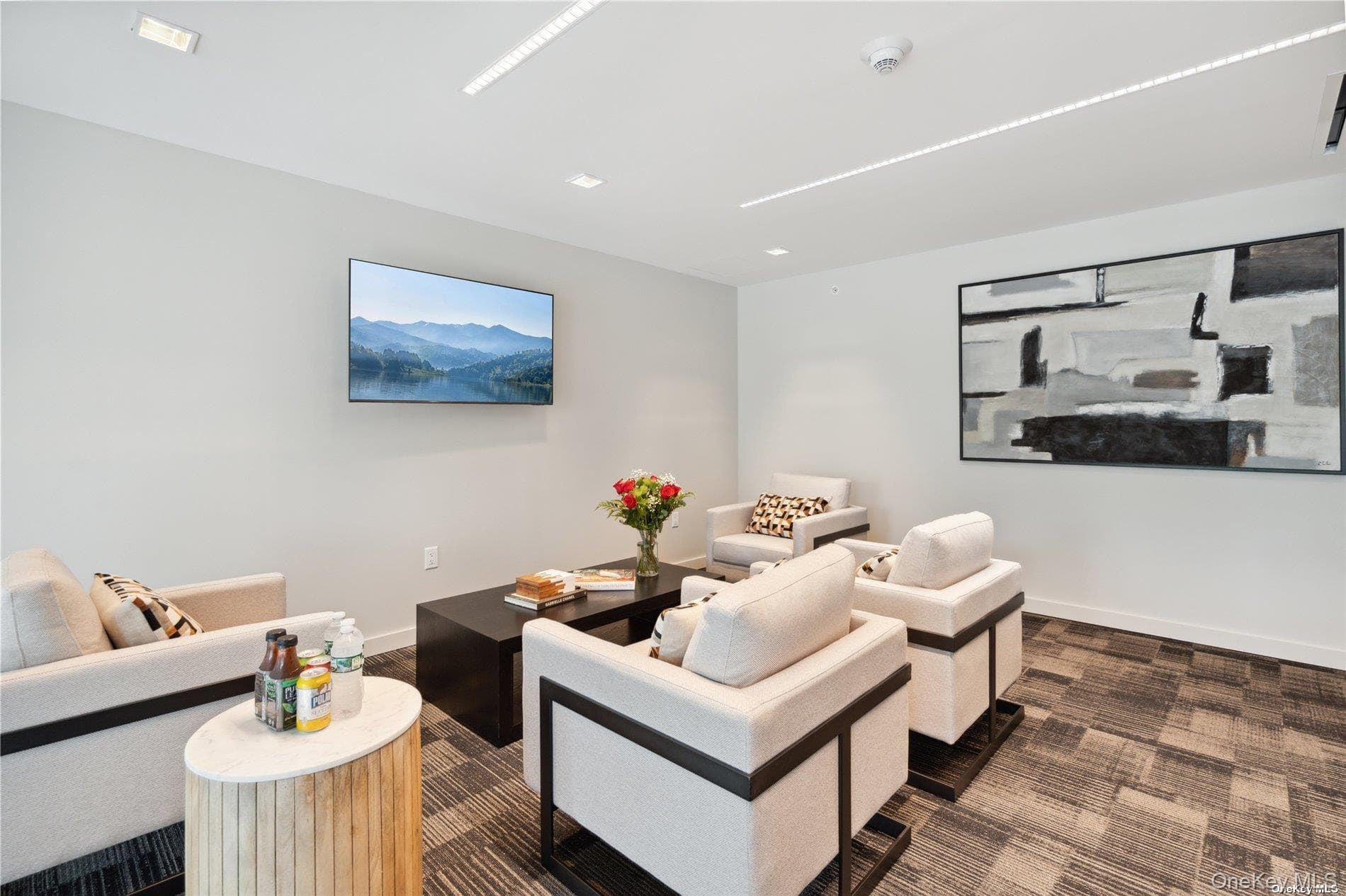 218 Middle Neck Road Unit: 213 thumbnail 18