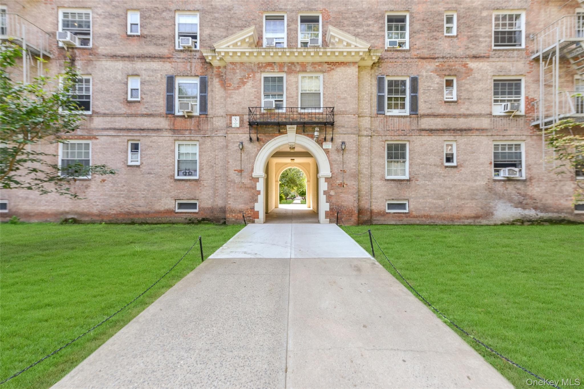 51-40 30th Avenue Unit: 5B thumbnail 17