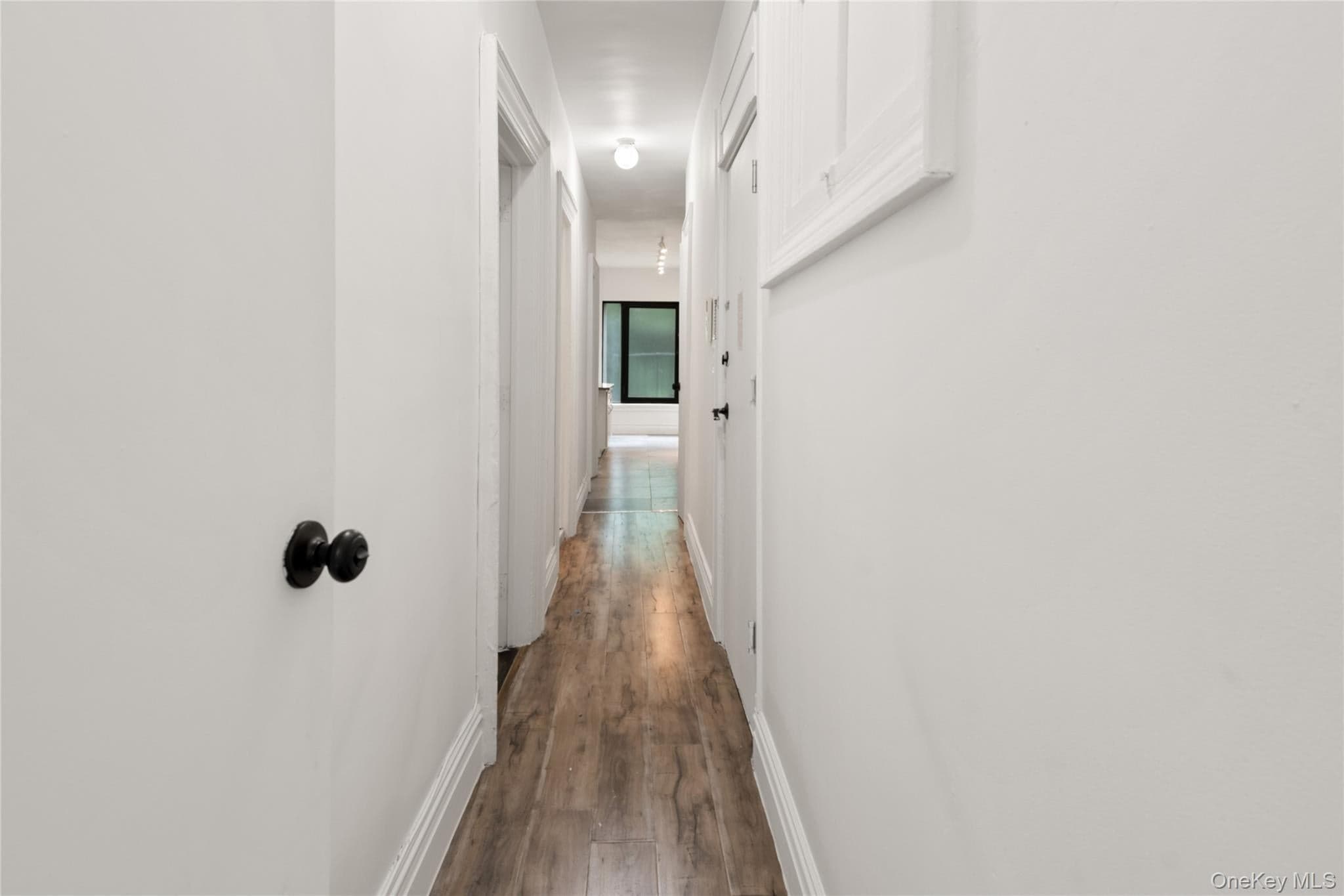1068 Walton Avenue thumbnail 16