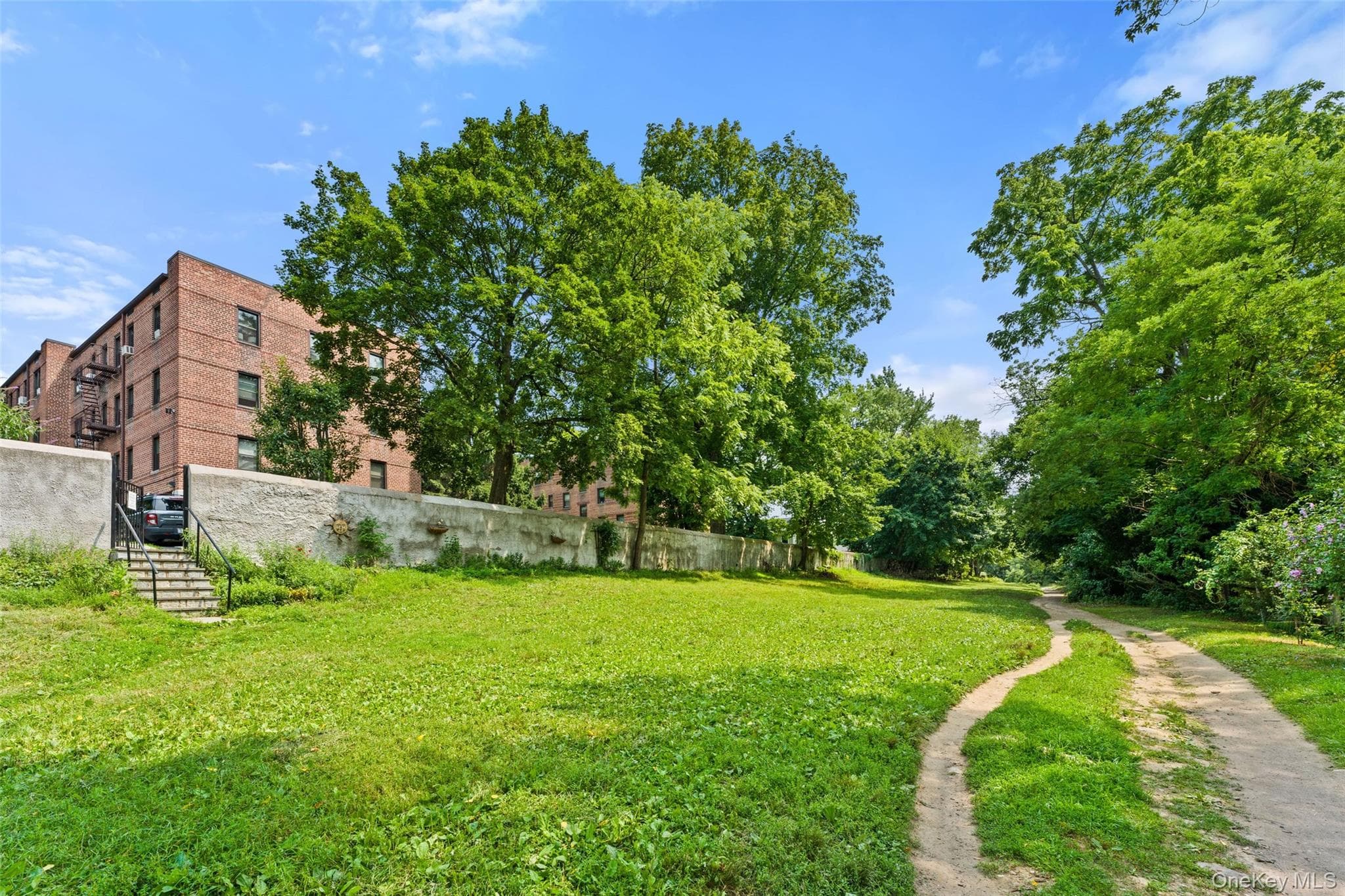 14 S Broadway Unit: 7-2B thumbnail 13