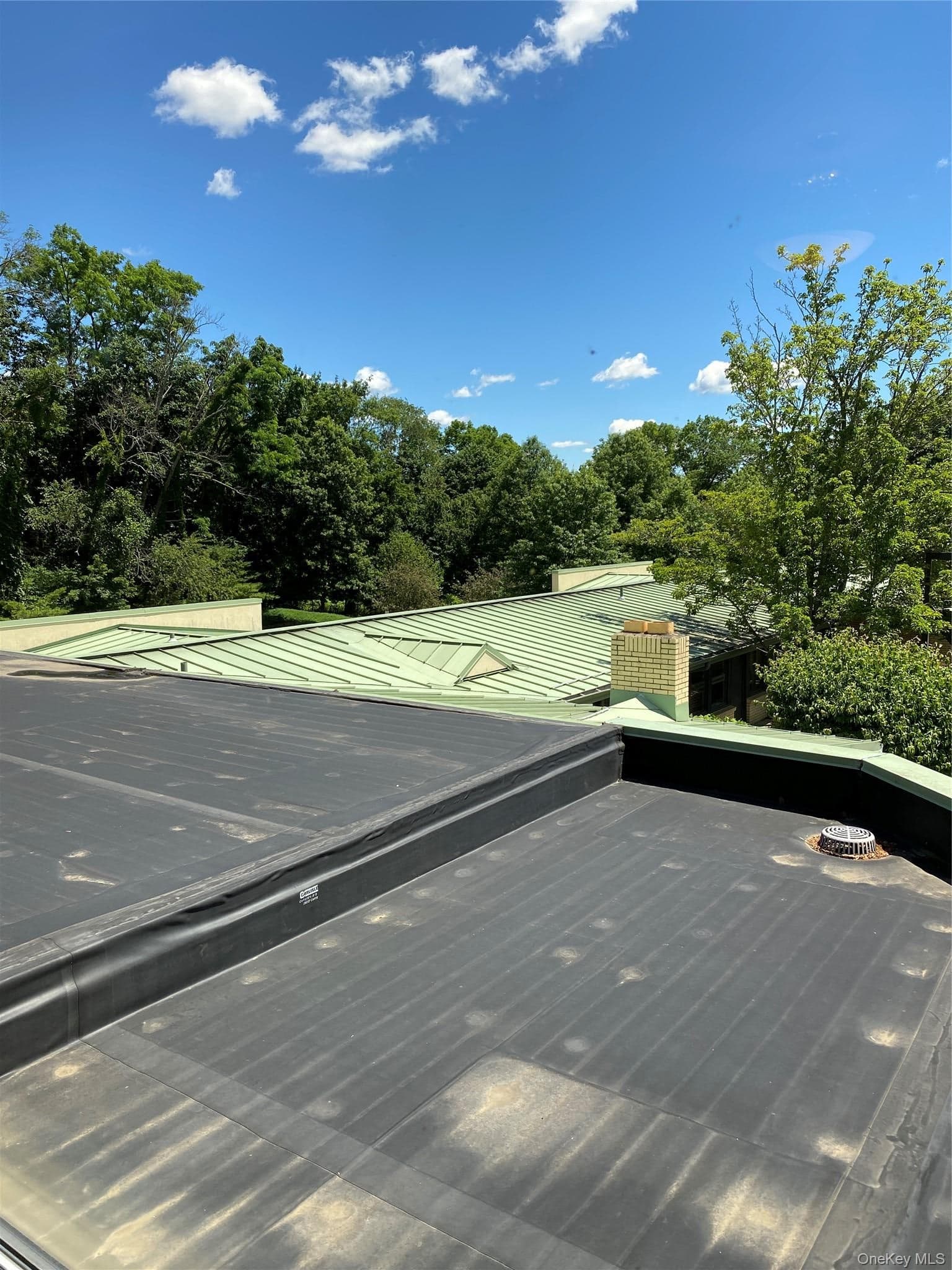 345 N Main Street thumbnail 23