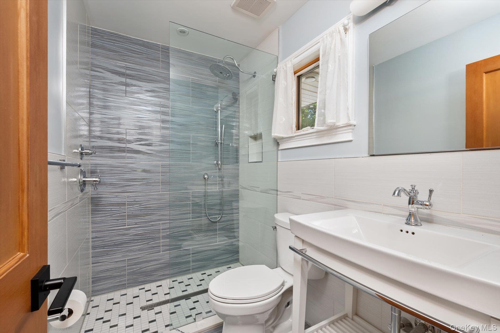 6 Tanyard Lane thumbnail 13