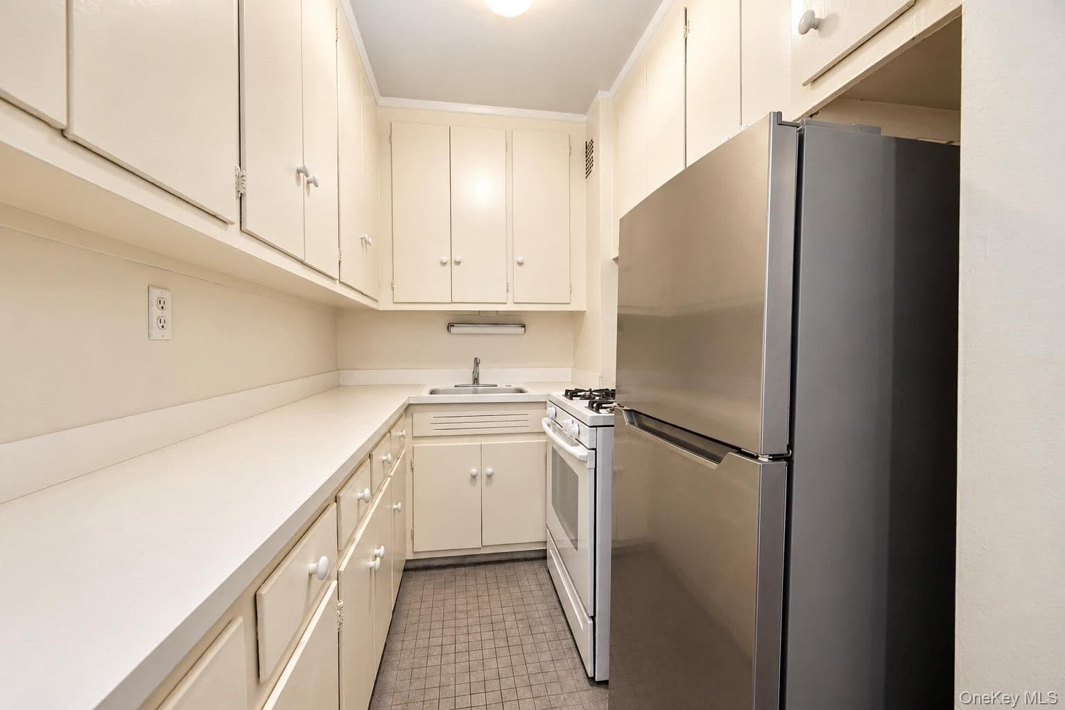3131 Grand Concourse Unit: 12F thumbnail 12