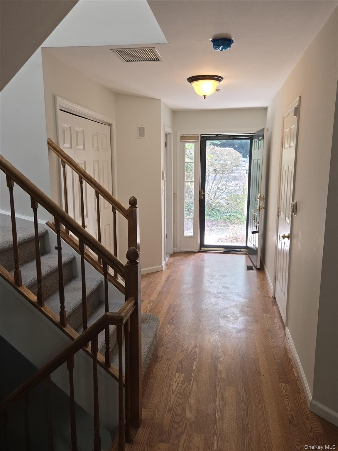 1506 Pondcrest Lane thumbnail 14
