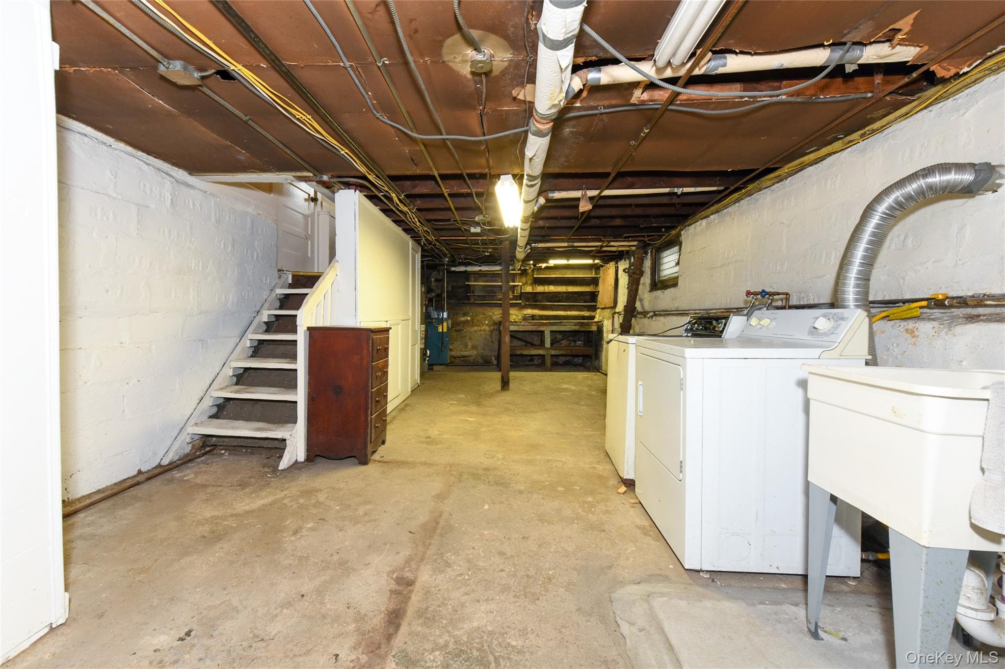 85-11 Sutter Avenue thumbnail 24