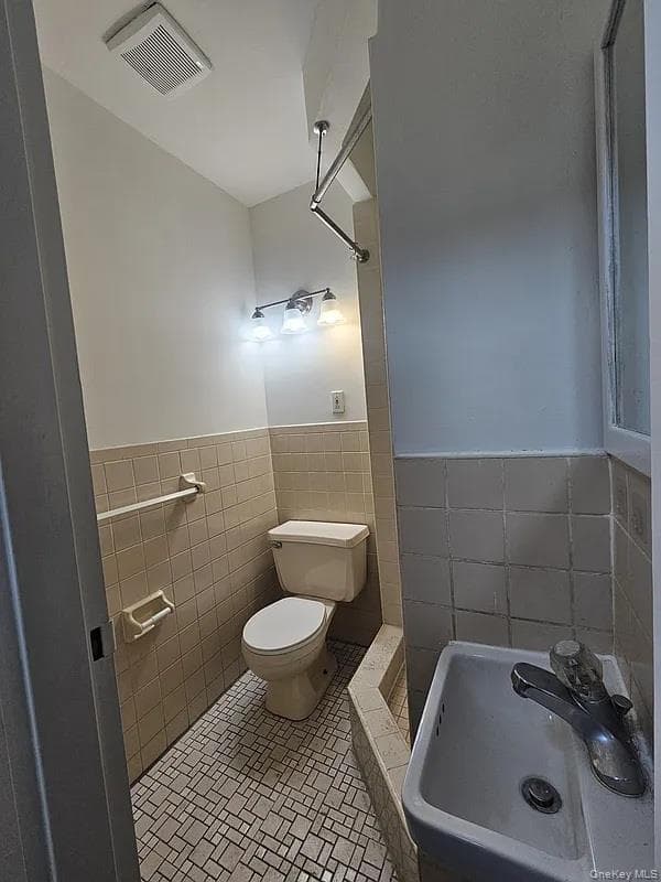 5861 44th Avenue Unit: 1B thumbnail 7