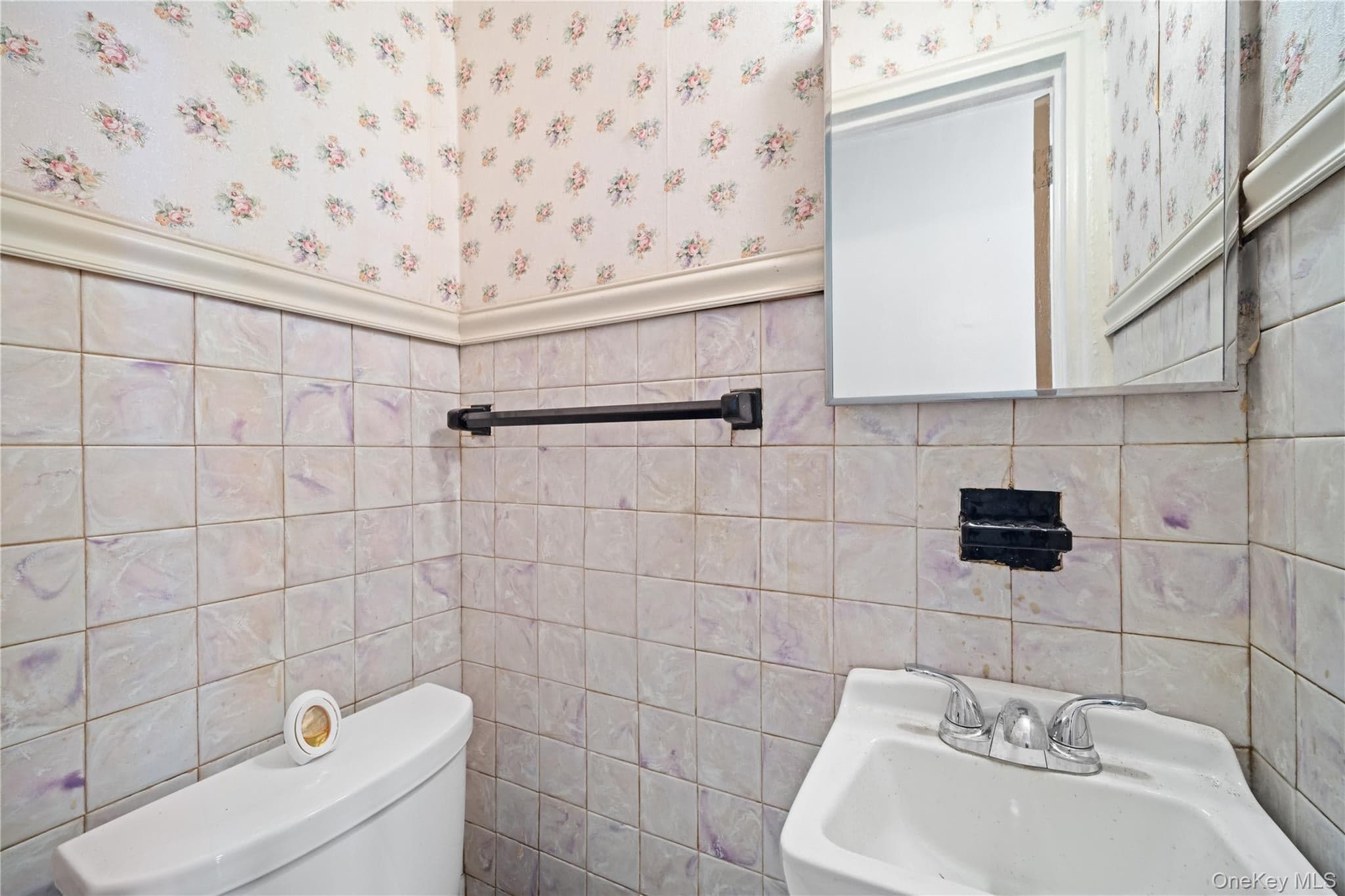 1047 E 217th Street thumbnail 14