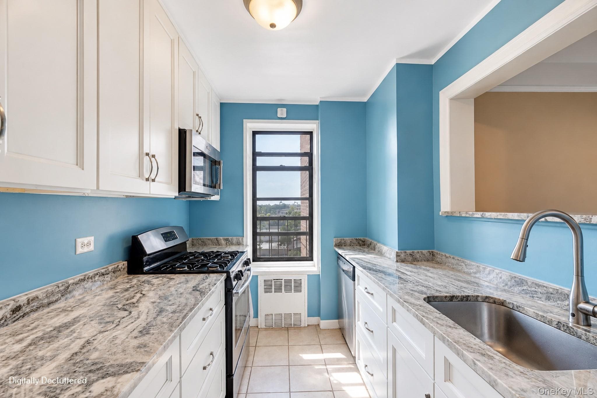 285 E 35th Street Unit: 6D thumbnail 3