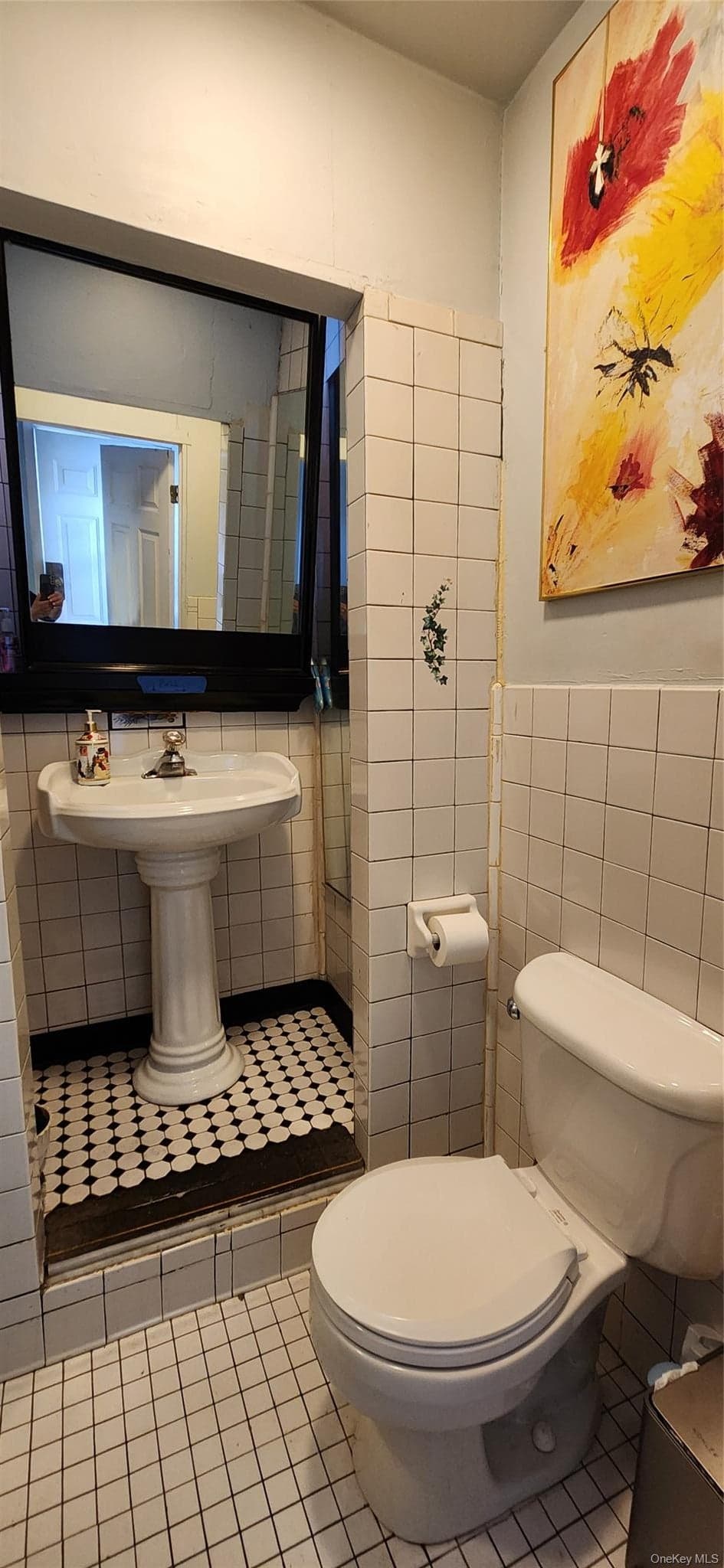 1522 Lurting Avenue thumbnail 19