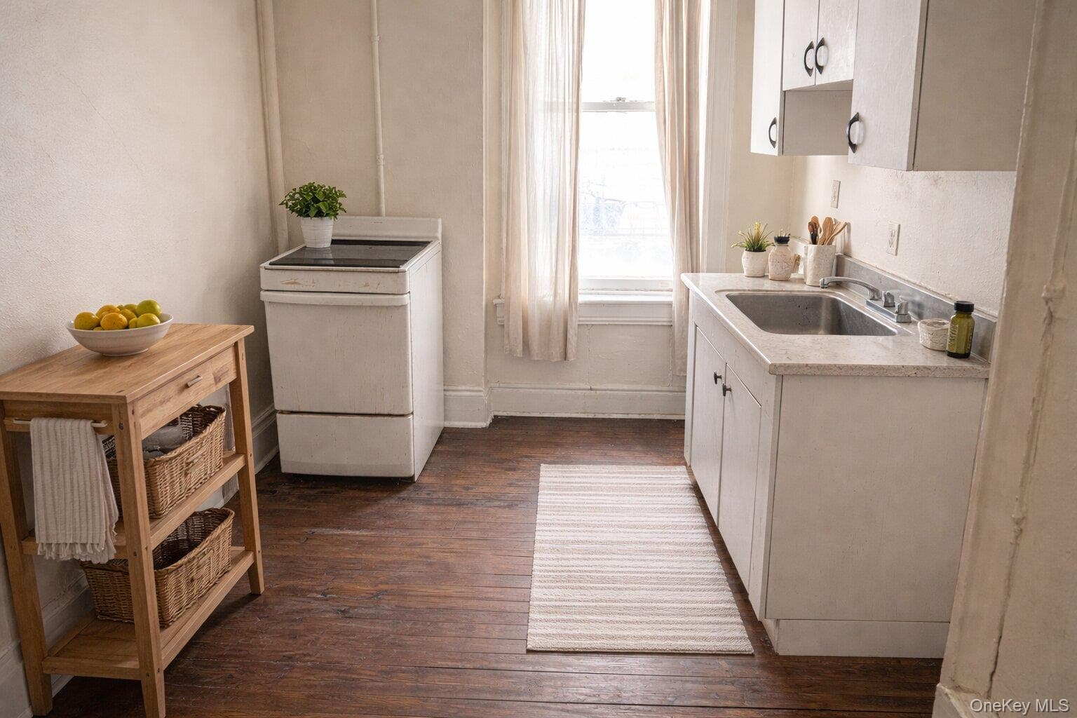605 41st Street Unit: E thumbnail 6