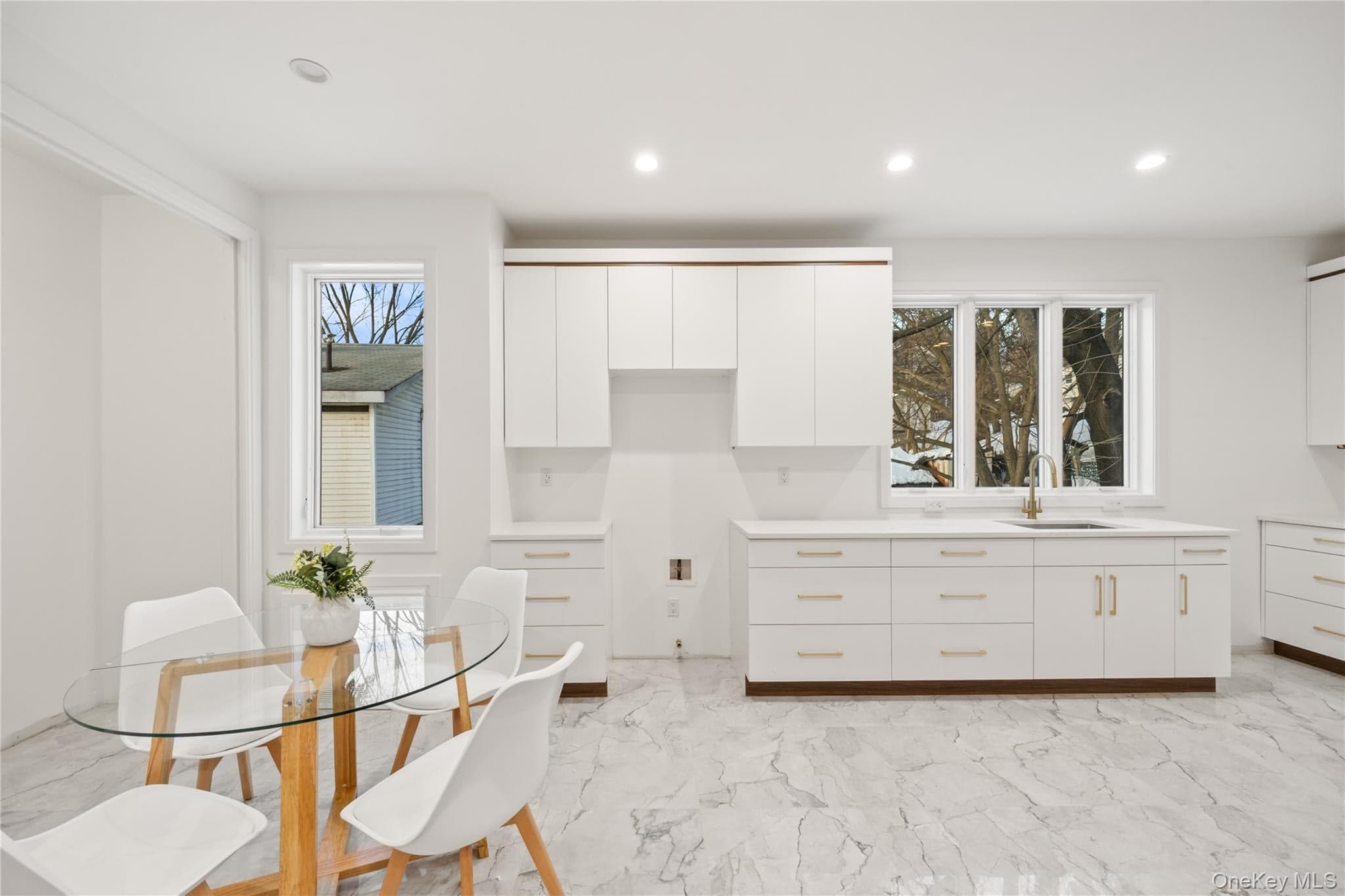 8 Memorial Park Drive thumbnail 14