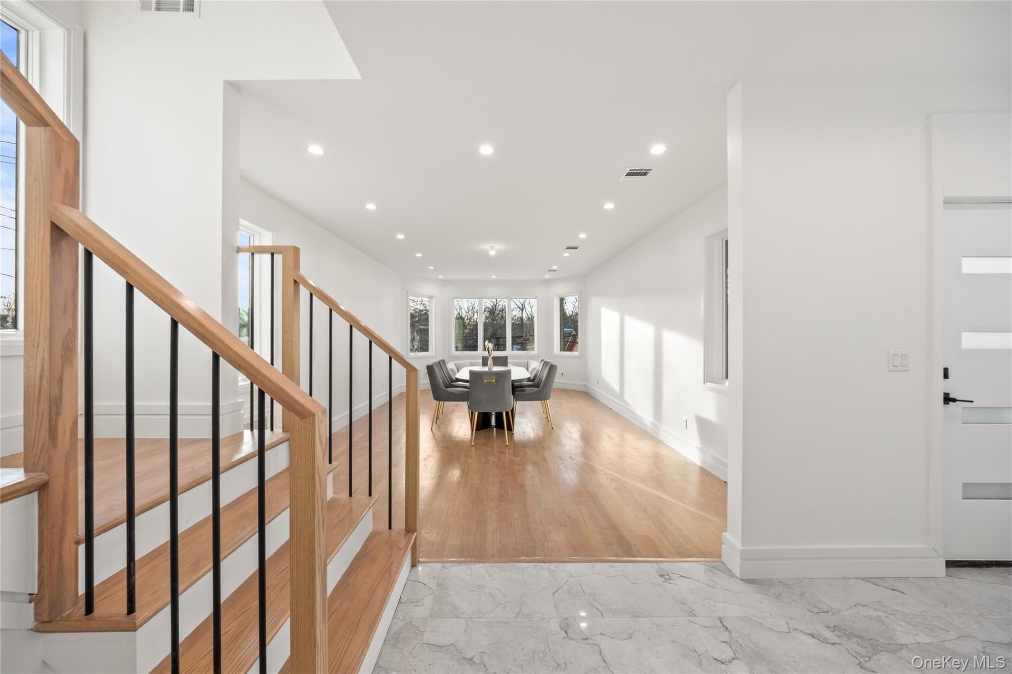 8 Memorial Park Drive thumbnail 5