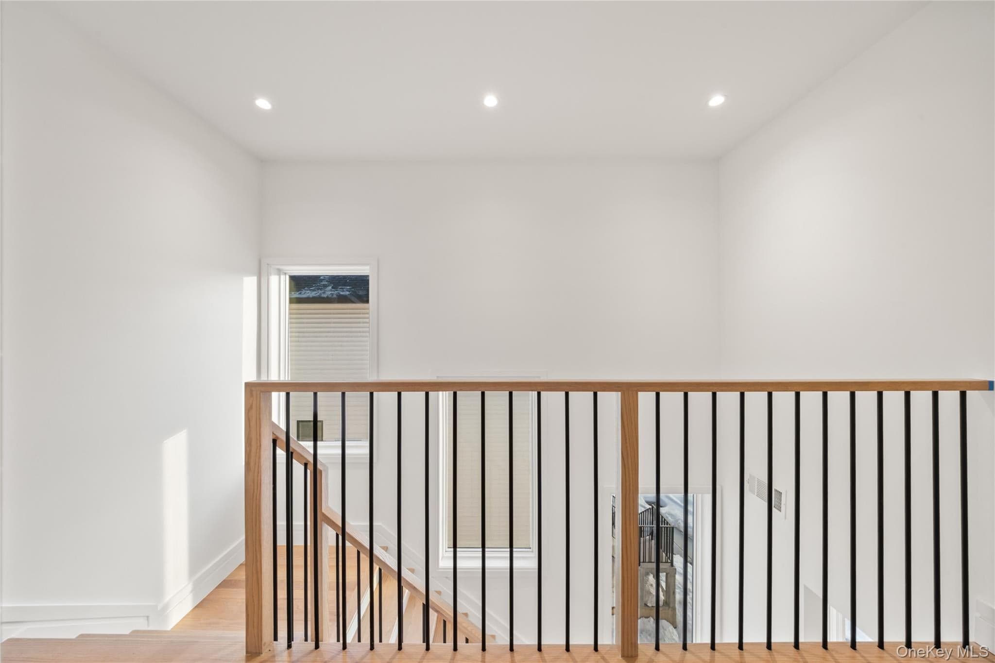 8 Memorial Park Drive thumbnail 20
