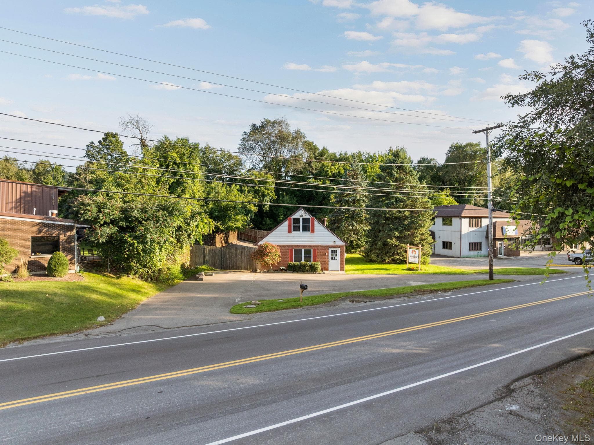 3040 Vestal Road thumbnail 2