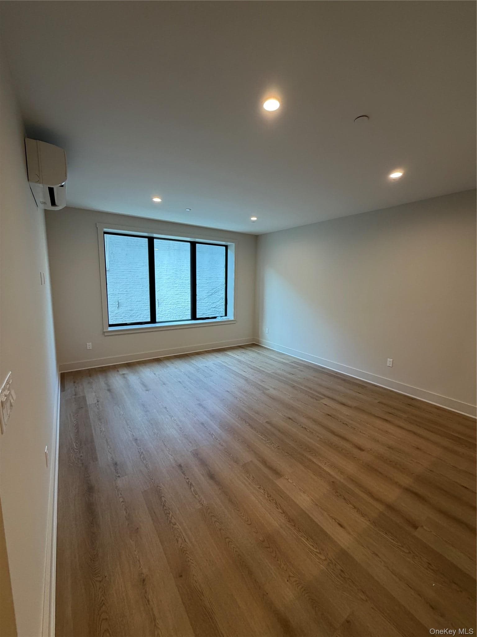 8322 24th Avenue Unit: 2B thumbnail 7