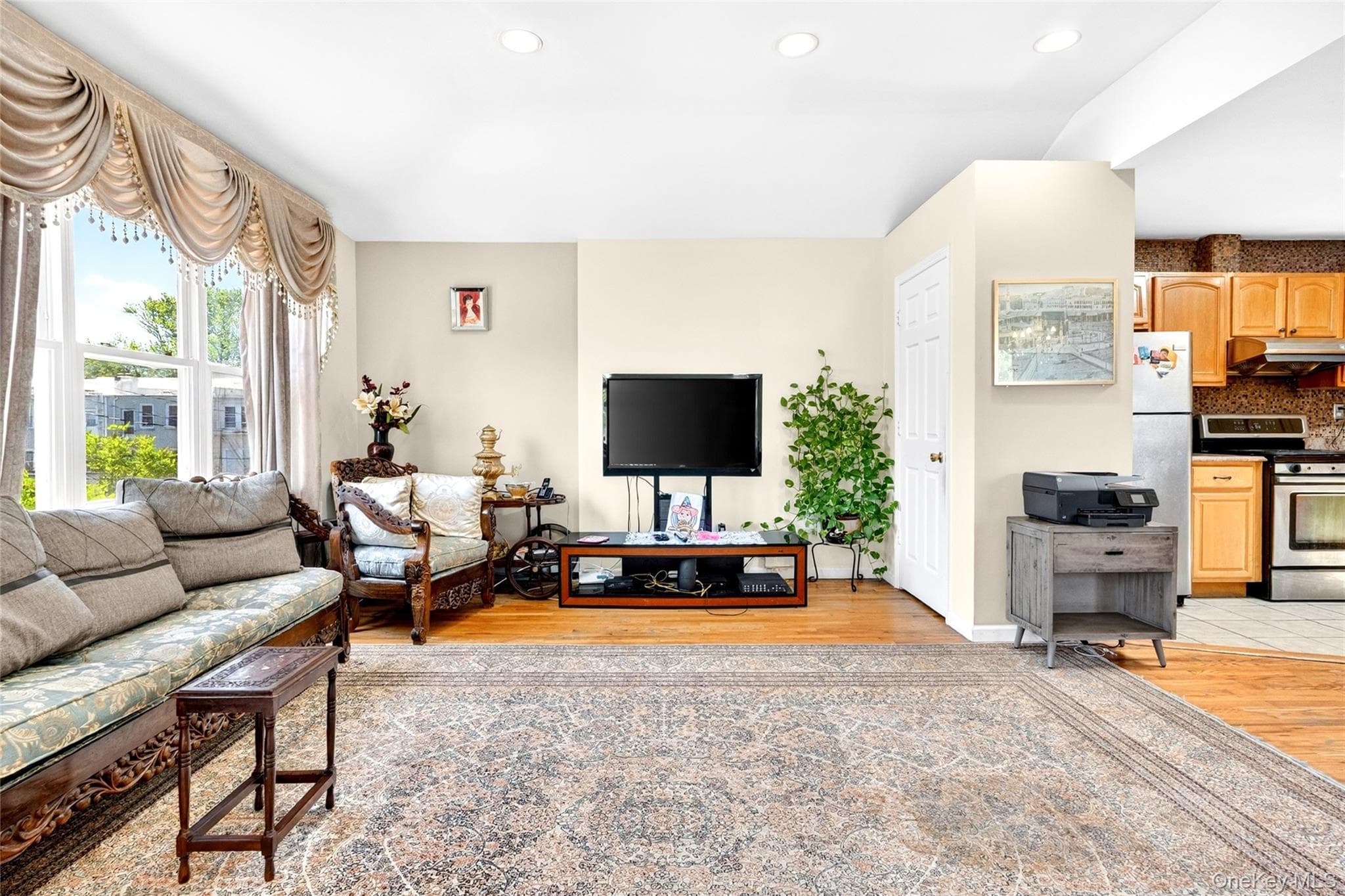 119-23 7th Avenue thumbnail 6