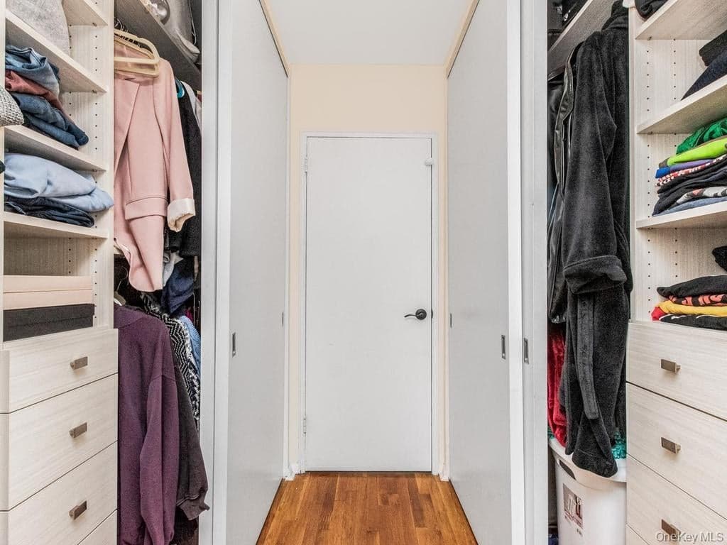 3636 Fieldston Road Unit: 7B thumbnail 8