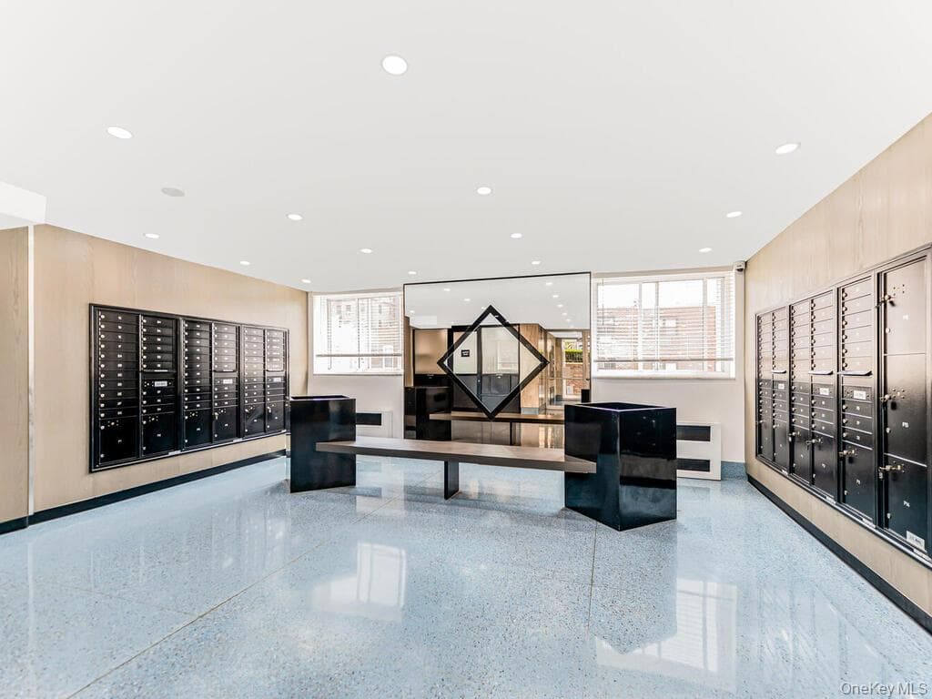 3636 Fieldston Road Unit: 7B thumbnail 14