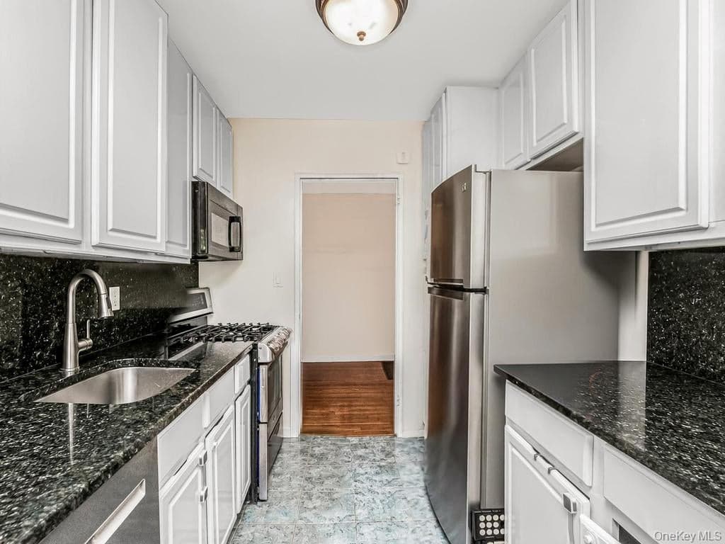 3636 Fieldston Road Unit: 7B thumbnail 2