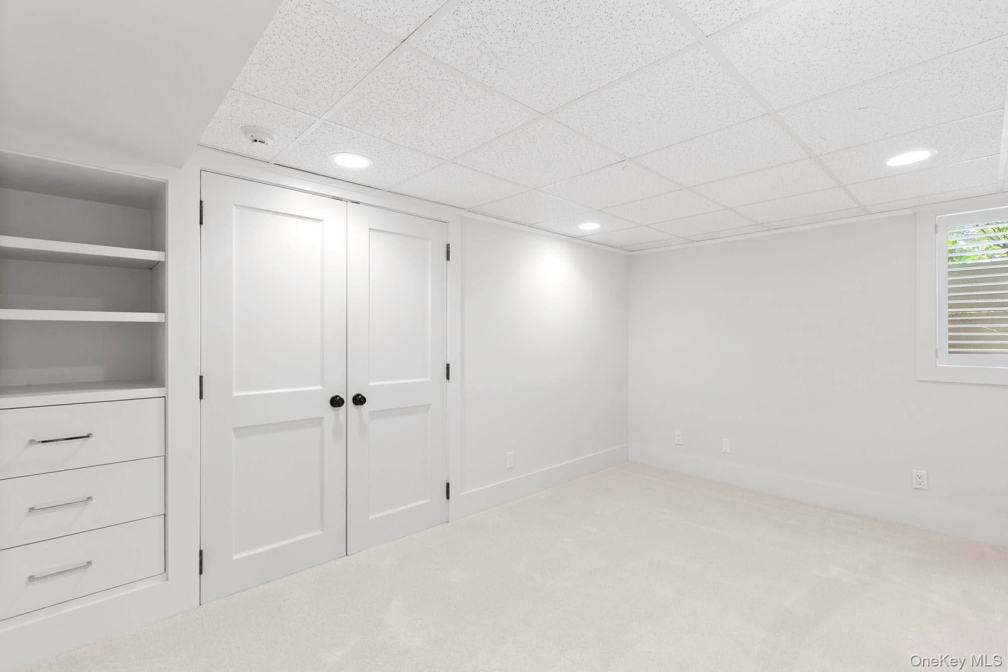 90 Rogers Avenue thumbnail 17