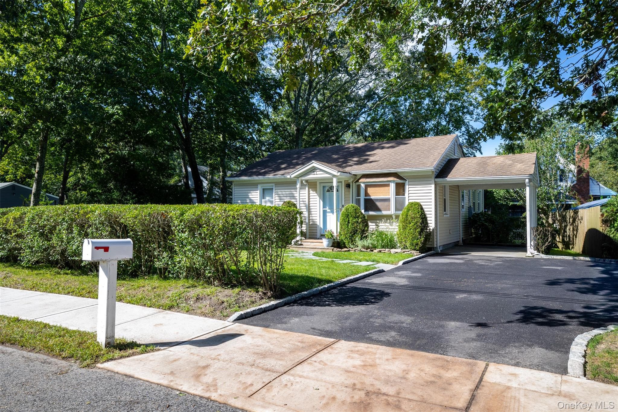 51 Wakeman Road, Hampton Bays
