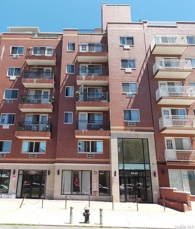 64-63 Austin Street Unit: 3B, Rego Park