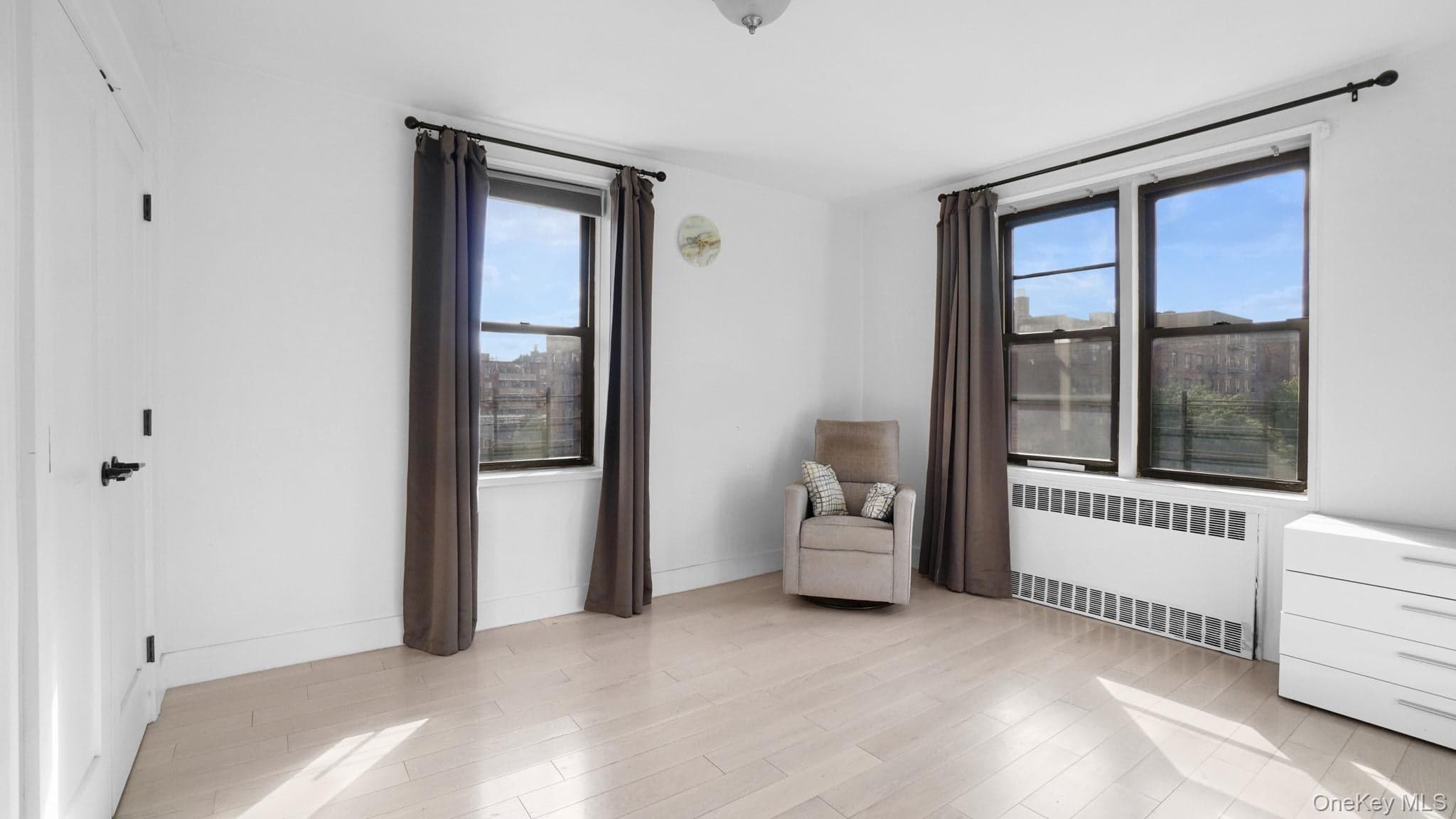 66-15 Wetherole St St Unit: E4 thumbnail 9