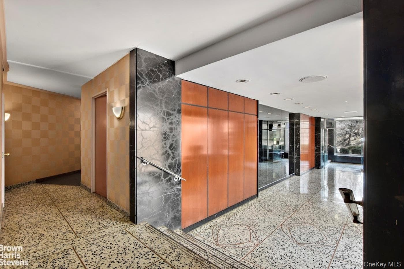 2621 Palisade Avenue Unit: 1C thumbnail 22