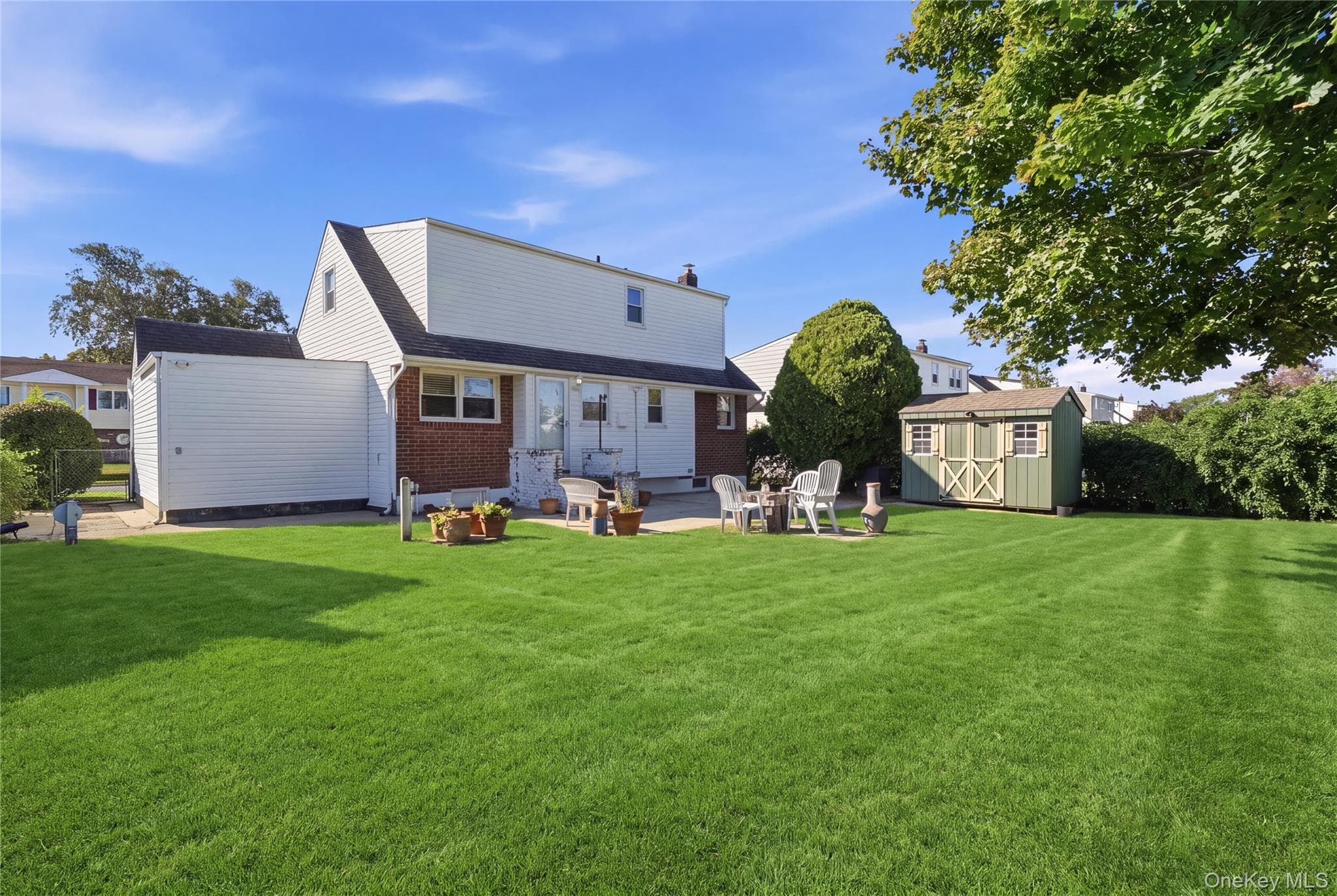 217 N Rutherford Avenue thumbnail 3