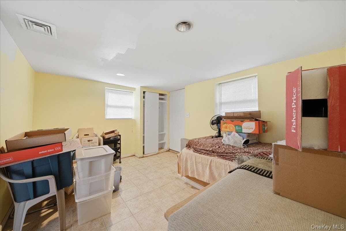 14 Glenn Place thumbnail 32