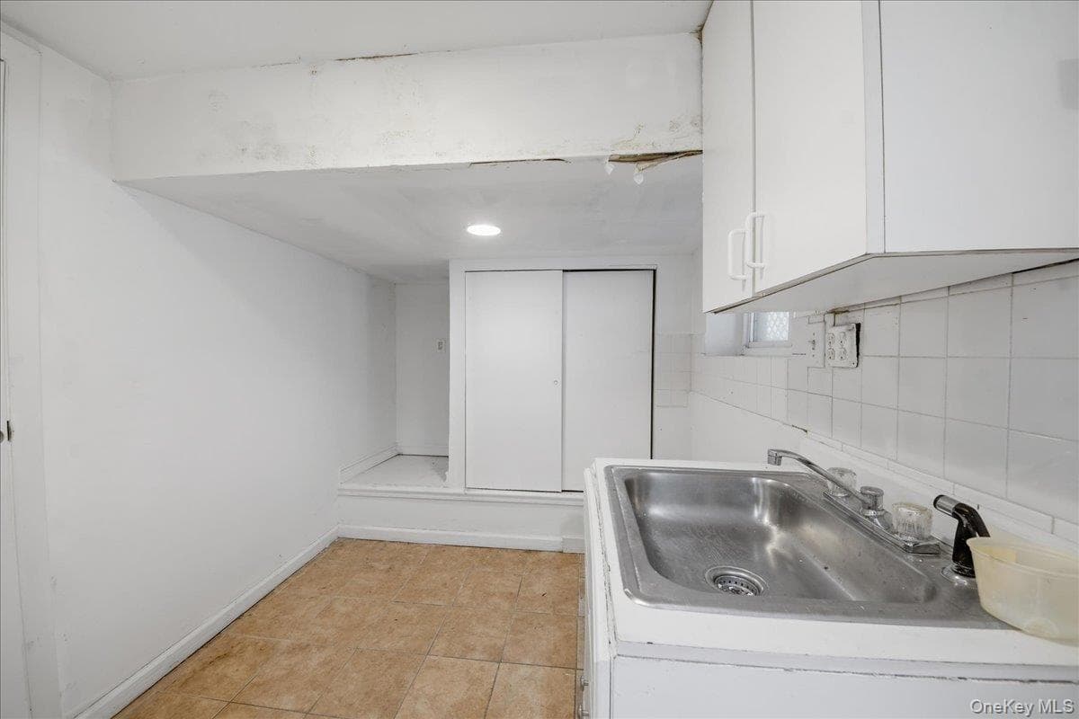 14 Glenn Place thumbnail 33