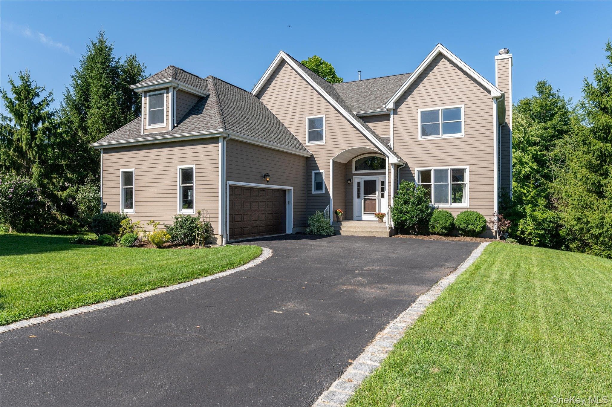 4 Harris Court, Baldwin Place