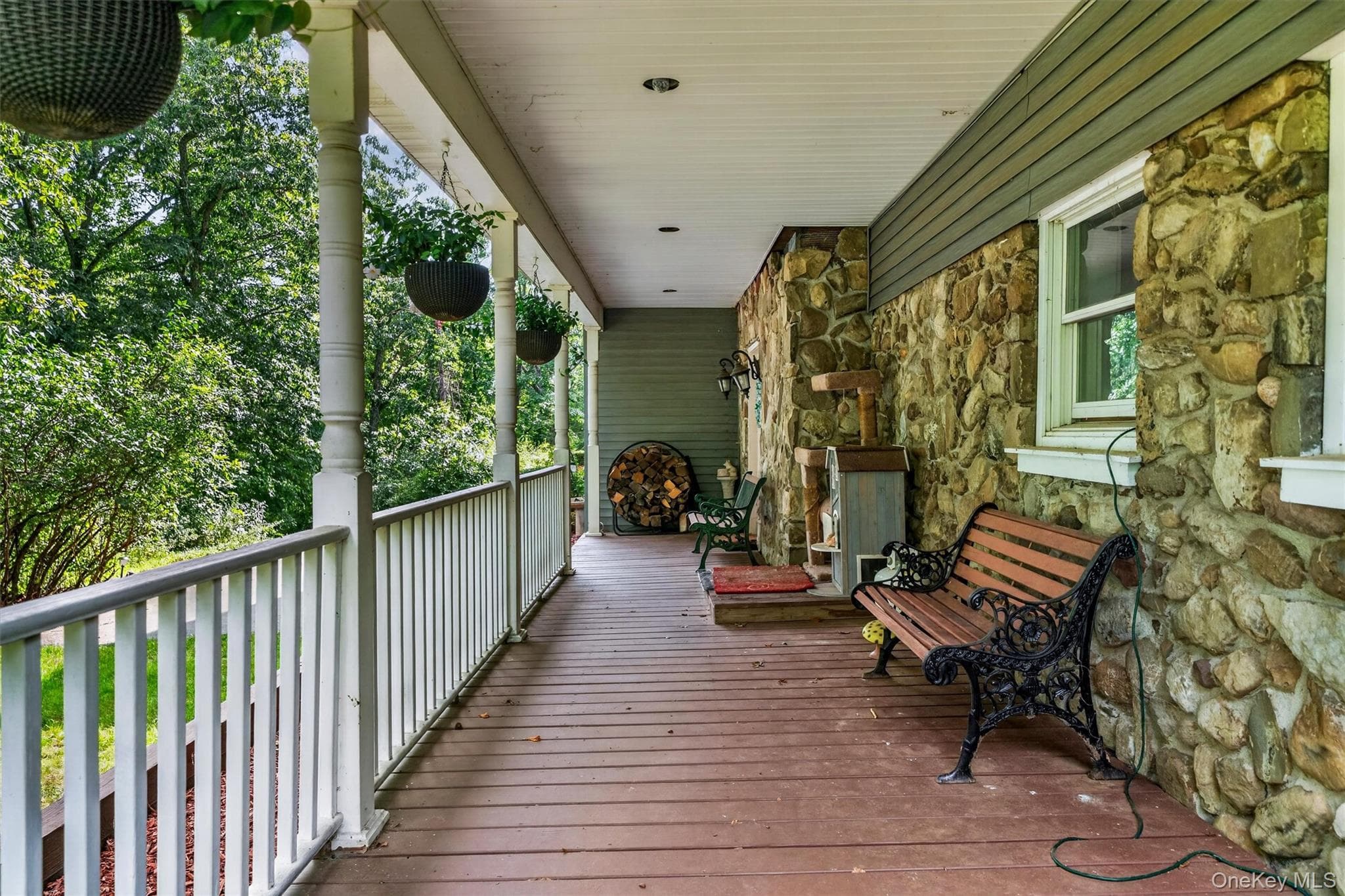 65 Oxford Springs Road thumbnail 2