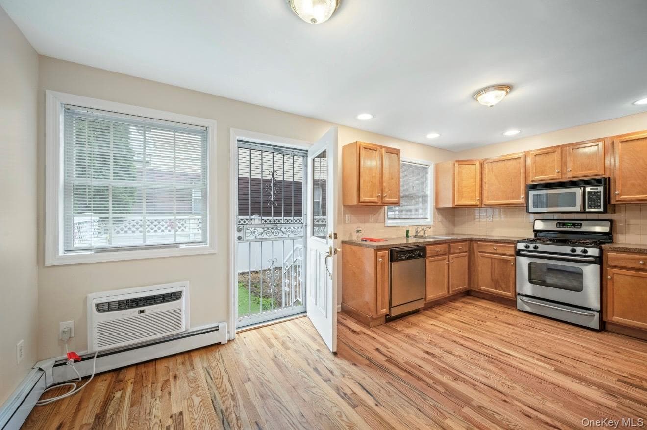 7904 Juniper Valley Road thumbnail 13