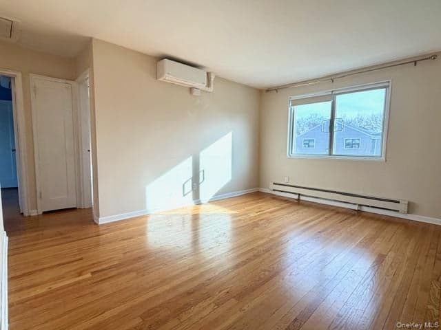 216-37 68th Avenue Unit: Upper thumbnail 3