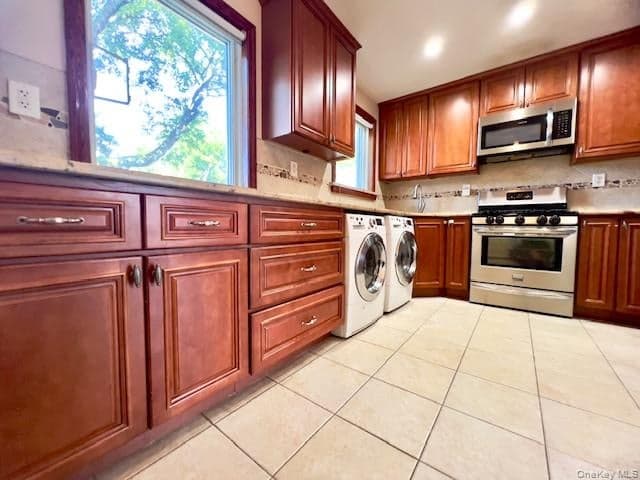 216-37 68th Avenue Unit: Upper, Oakland Gardens