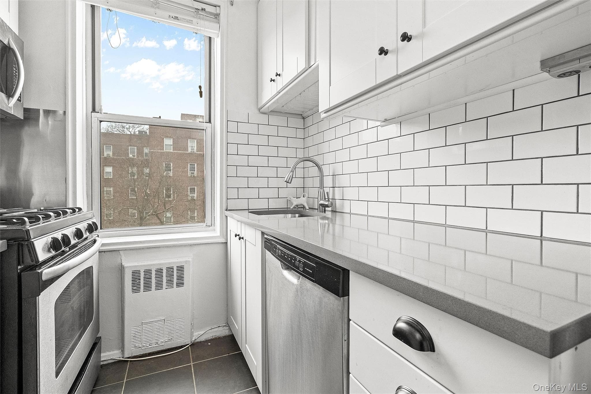 804 Bronx River Road Unit: 5A thumbnail 4