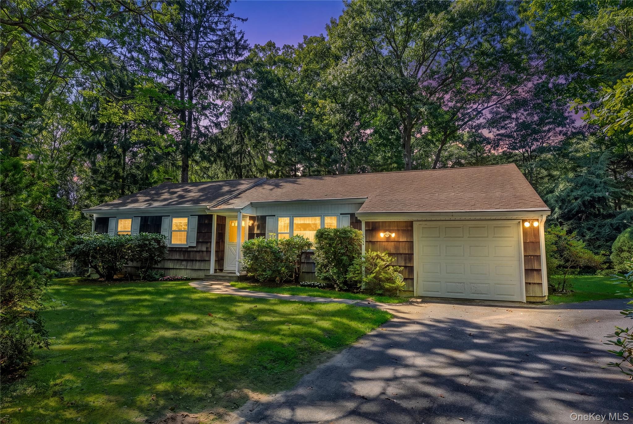 2625 Great Peconic Bay Boulevard thumbnail 2