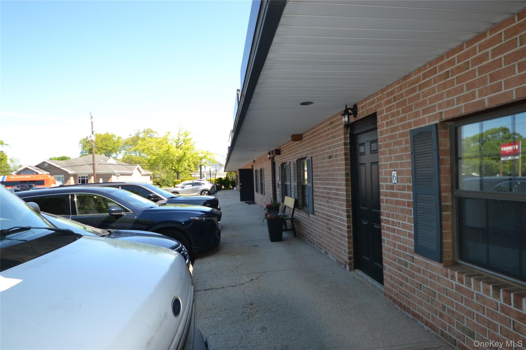 860 Atlantic Avenue Ave thumbnail 6