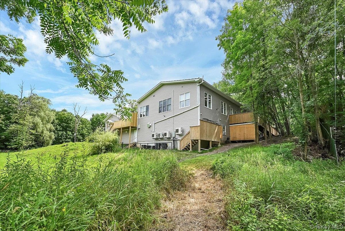 43 Freeland Street thumbnail 8