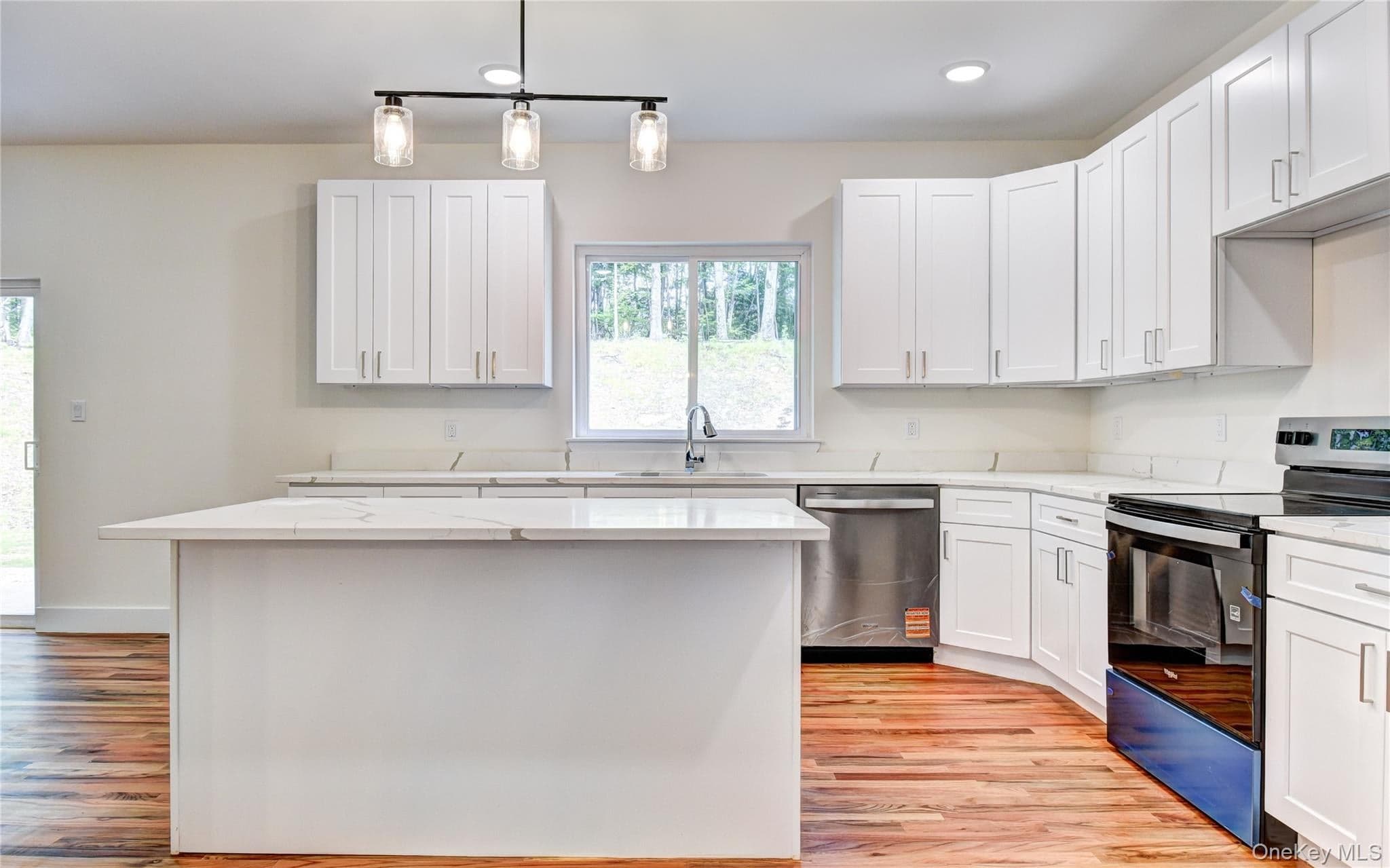 3 Tamarack Drive thumbnail 11